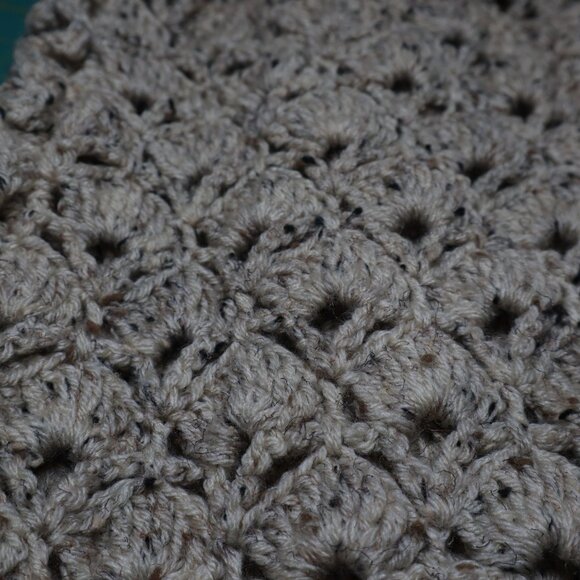Infinity Crochet Scarf Beige Boho Cottage Grannycore Minimalist Casual Relaxed - Picture 9 of 10